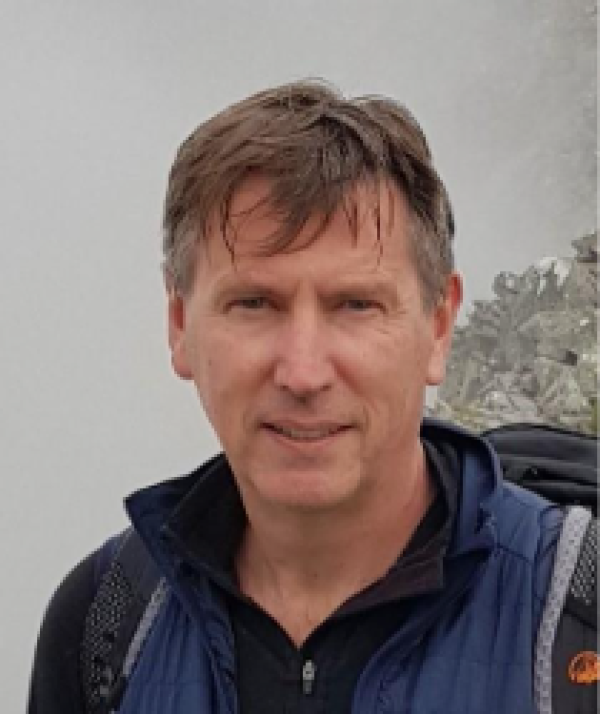 Peter Hollingsworth